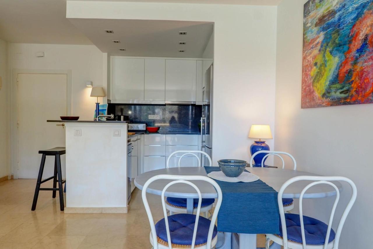 Mediterraneo Seaview Apartment By Hello Homes Sitges Zewnętrze zdjęcie