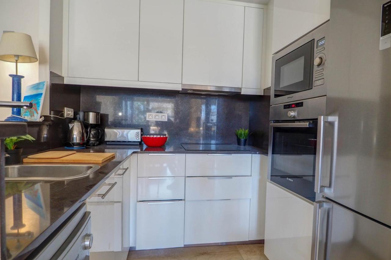 Mediterraneo Seaview Apartment By Hello Homes Sitges Zewnętrze zdjęcie