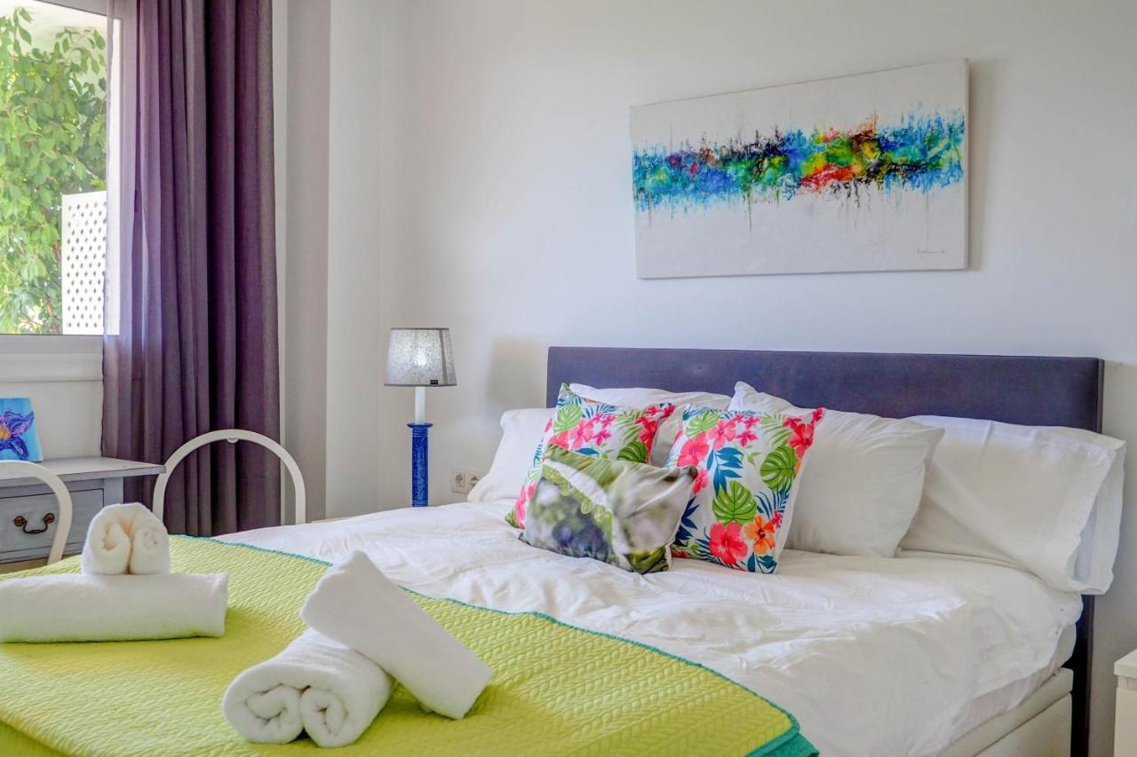 Mediterraneo Seaview Apartment By Hello Homes Sitges Zewnętrze zdjęcie