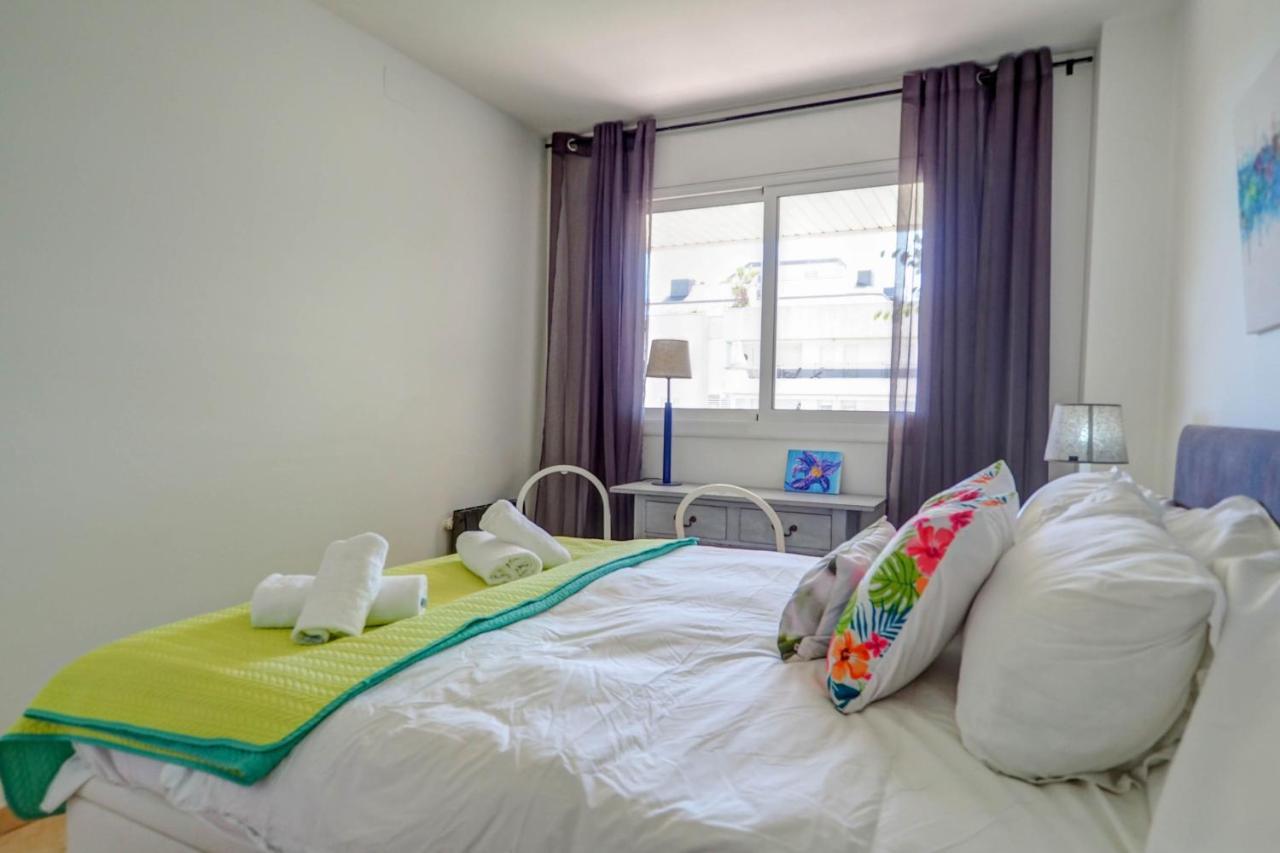 Mediterraneo Seaview Apartment By Hello Homes Sitges Zewnętrze zdjęcie