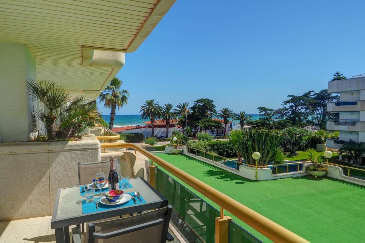 Mediterraneo Seaview Apartment By Hello Homes Sitges Zewnętrze zdjęcie