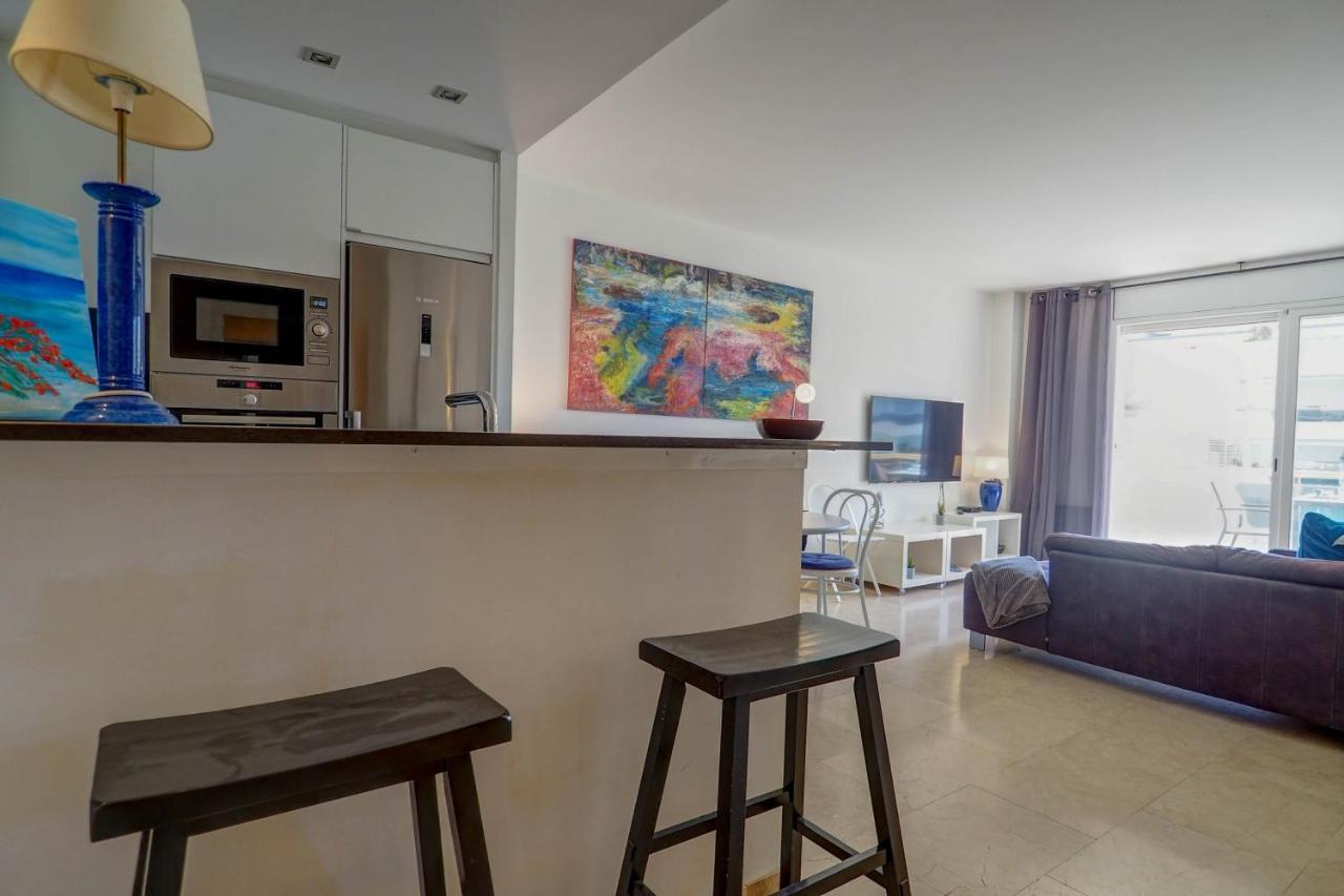 Mediterraneo Seaview Apartment By Hello Homes Sitges Zewnętrze zdjęcie